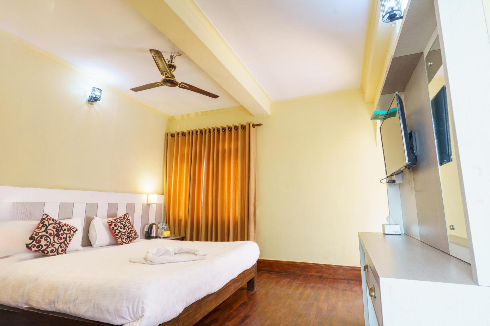 Hotel Angel Pokhara Dış mekan fotoğraf